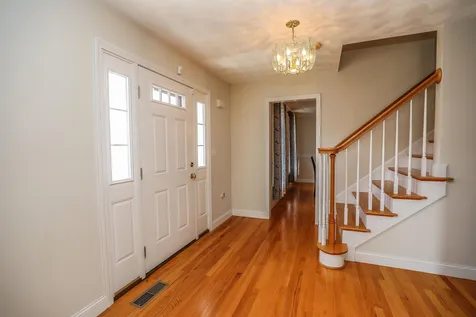13 Hancock Lane Pelham NH 03076