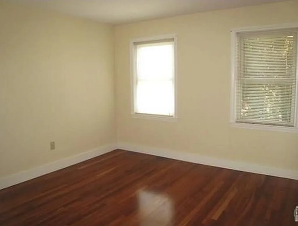 33-35 Boush Street Kittery ME 03904