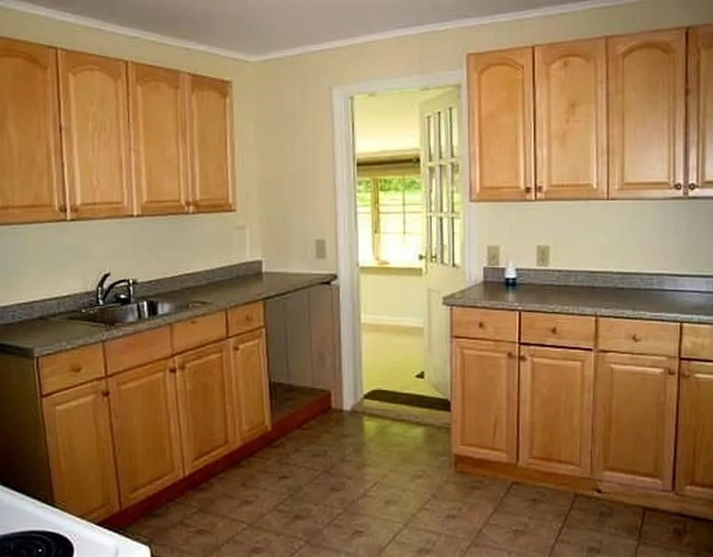 33-35 Boush Street Kittery ME 03904