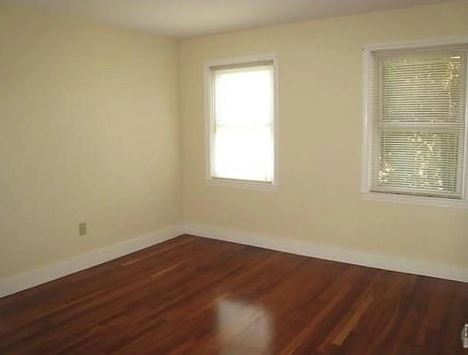 33-35 Boush Street Kittery ME 03904