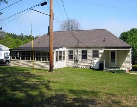 33-35 Boush Street Kittery ME 03904