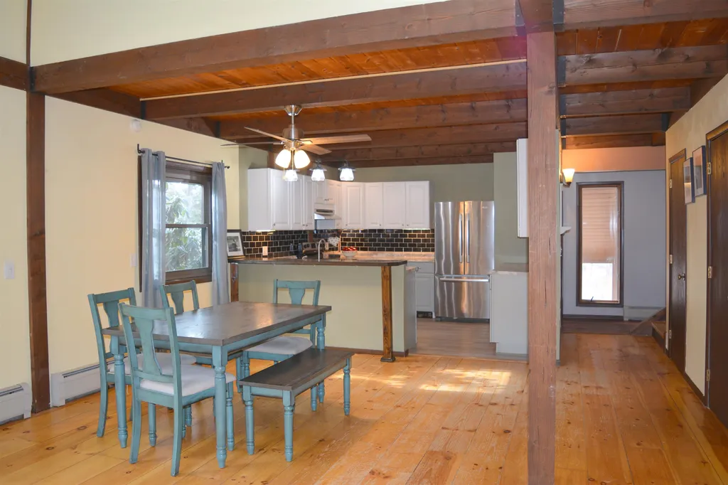 94 Longwood Drive Grantham NH 03753