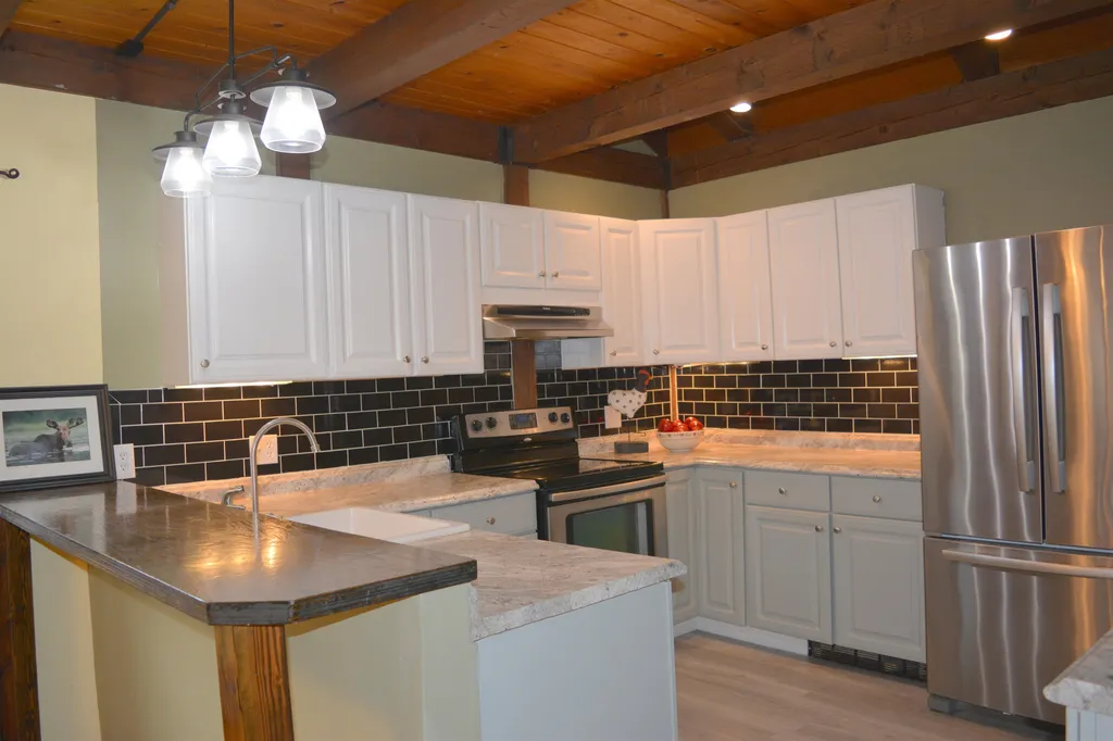 94 Longwood Drive Grantham NH 03753