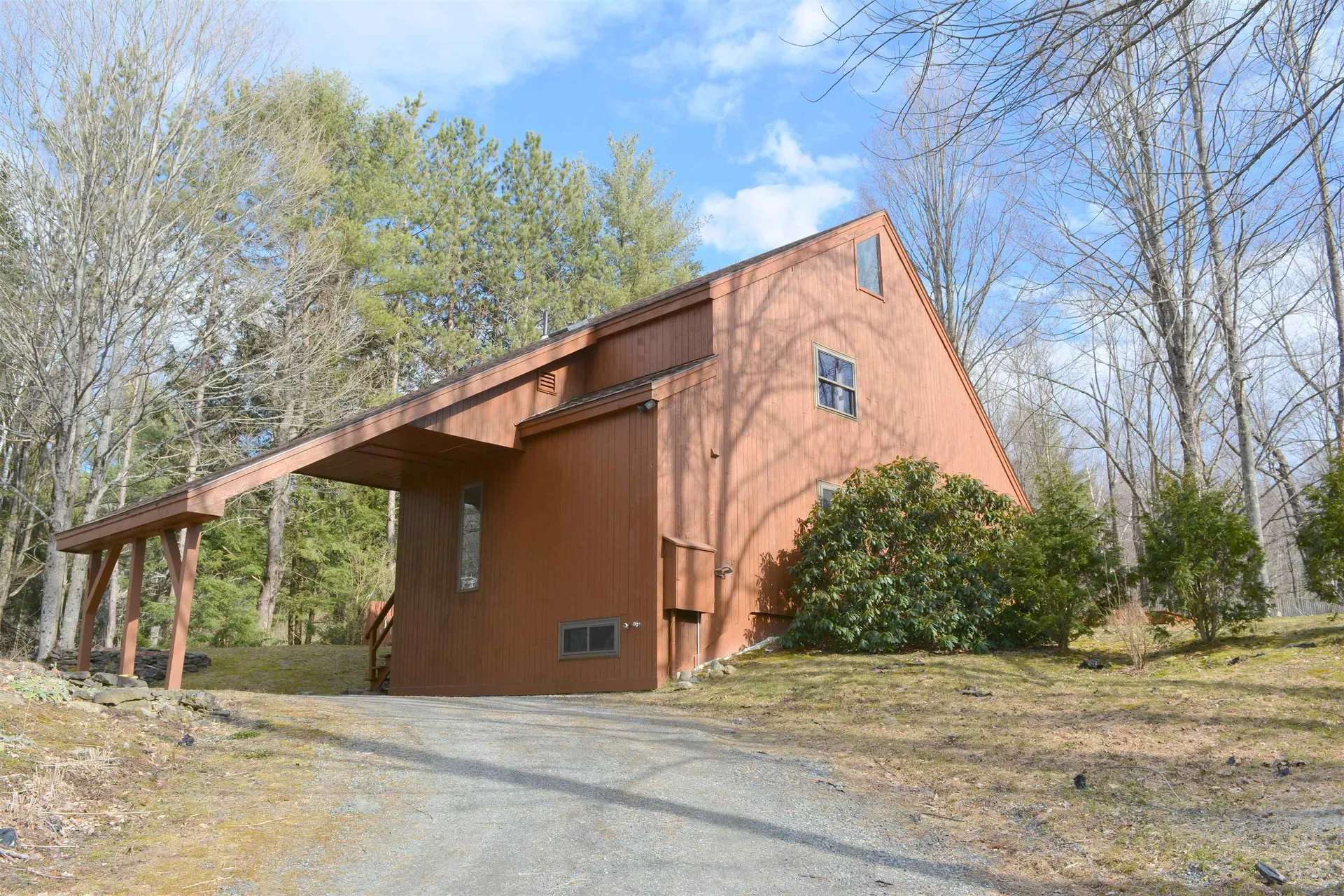 94 Longwood Drive Grantham NH 03753