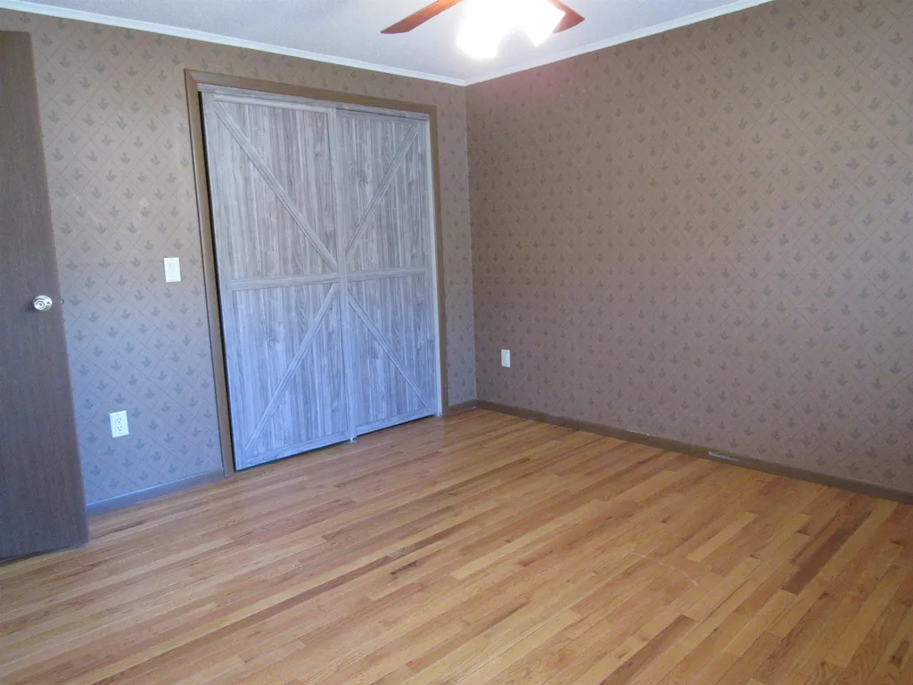 7 Willis Place Gorham NH 03581