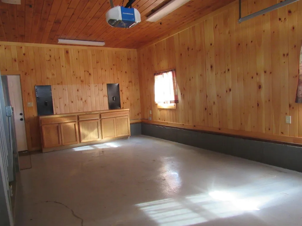 7 Willis Place Gorham NH 03581