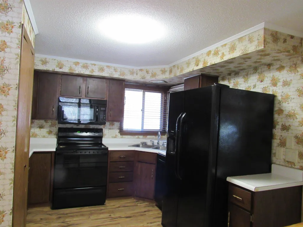 7 Willis Place Gorham NH 03581