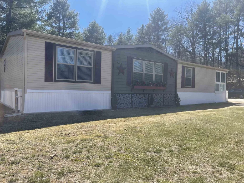 1 S Clinton Street Loudon NH 03307