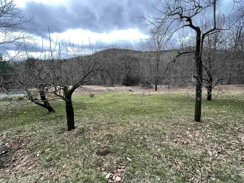 26 Metcalf Road Halifax VT 05301