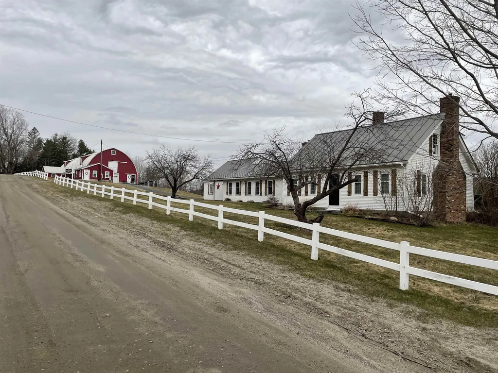 112 Whitaker Road Plainfield NH 03770