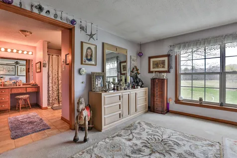 8 Freeman Street East Kingston NH 03827