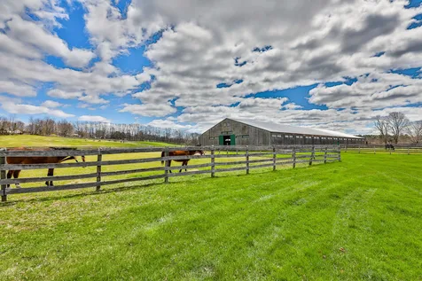 8 Freeman Street East Kingston NH 03827