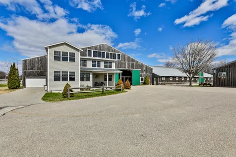 8 Freeman Street East Kingston NH 03827