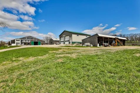 8 Freeman Street East Kingston NH 03827