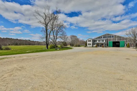 8 Freeman Street East Kingston NH 03827