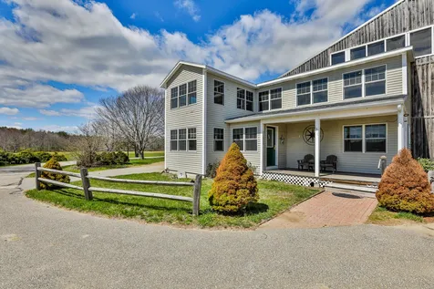 8 Freeman Street East Kingston NH 03827