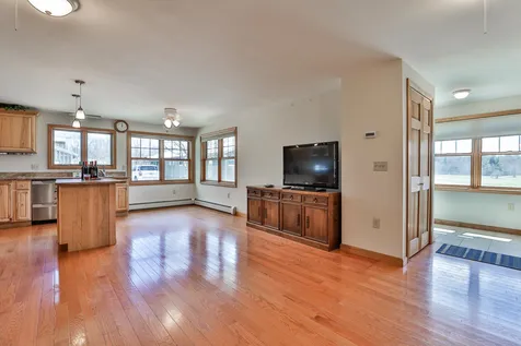 8 Freeman Street East Kingston NH 03827