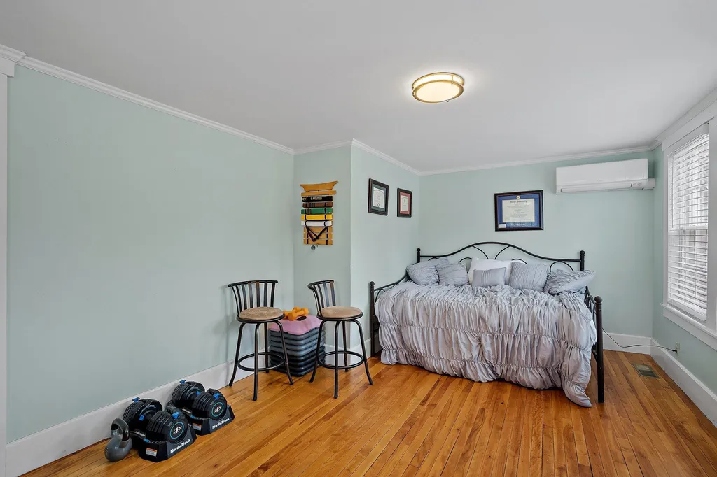 9 Gale Avenue Northfield NH 03276