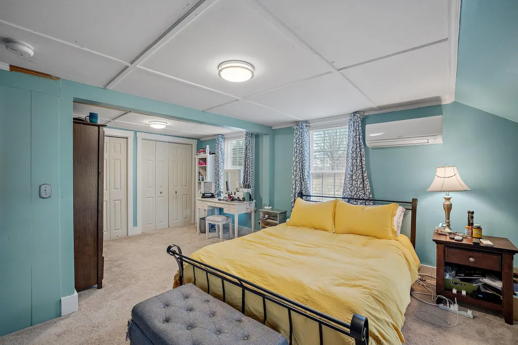 9 Gale Avenue Northfield NH 03276