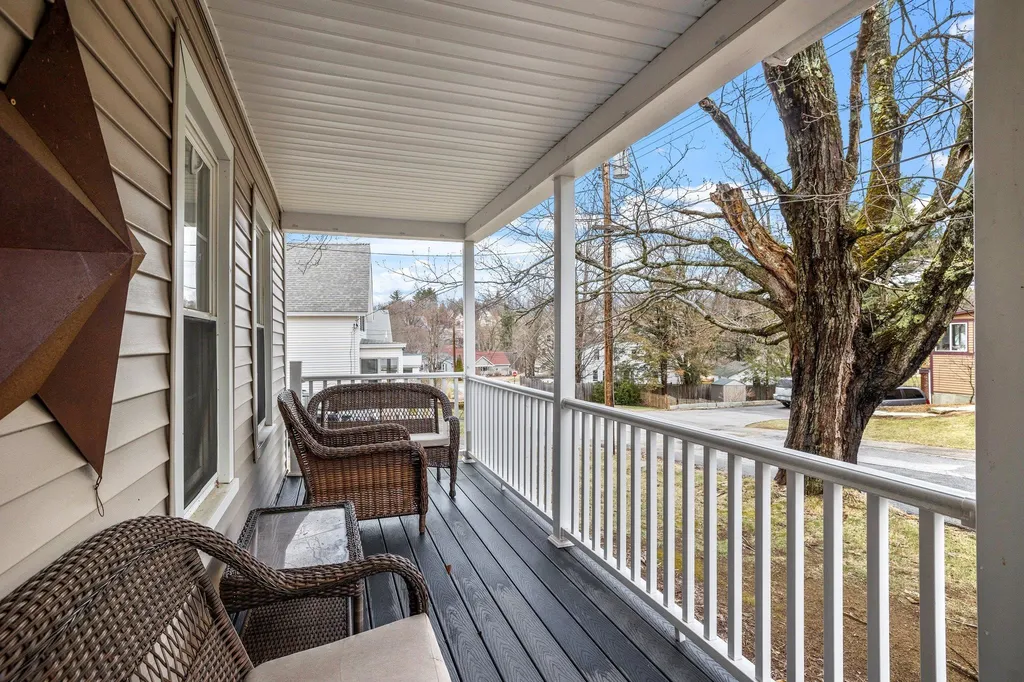 9 Gale Avenue Northfield NH 03276