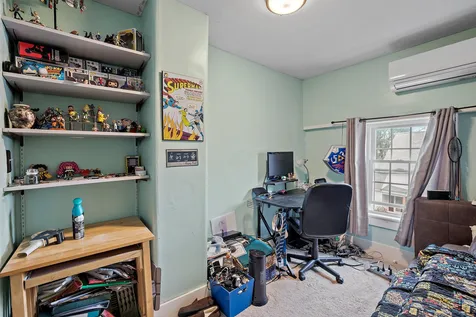 9 Gale Avenue Northfield NH 03276