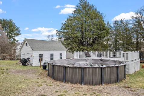 9 Gale Avenue Northfield NH 03276