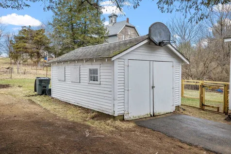 9 Gale Avenue Northfield NH 03276