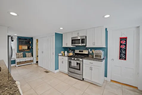 9 Gale Avenue Northfield NH 03276