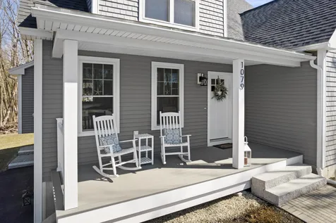 1079 Maplewood Avenue Portsmouth NH 03801