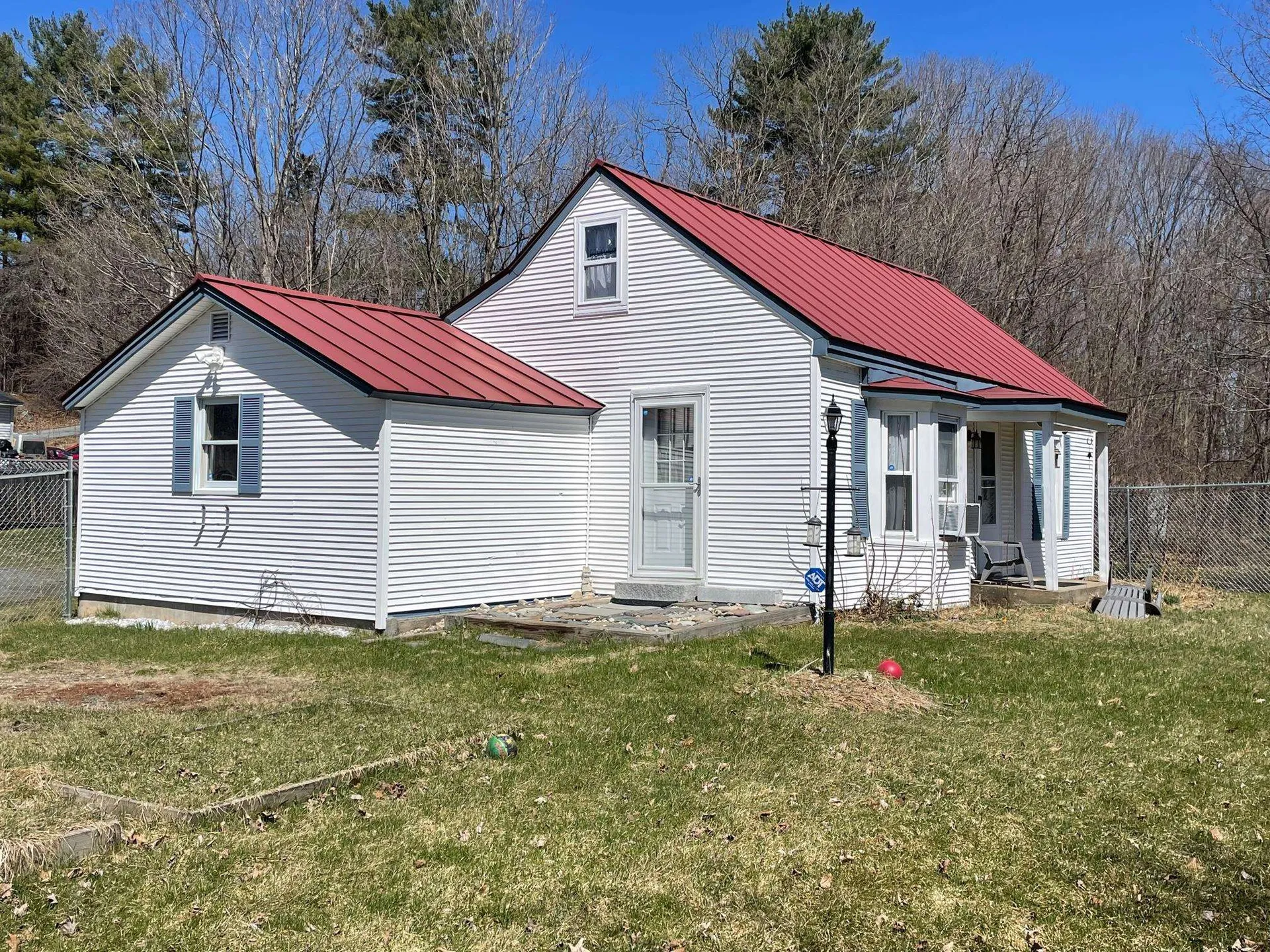 395 High Street Bradford VT 05033