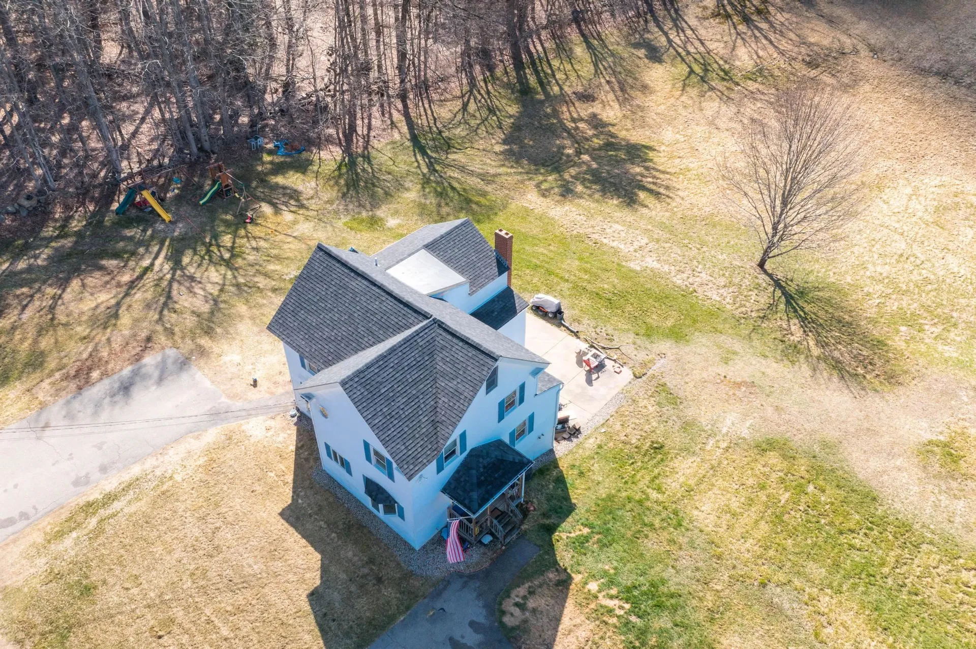 2 Hayes Road Madbury NH 03823