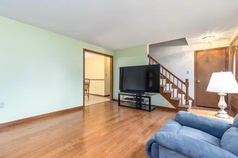 13 Candice Lane Newmarket NH 03857
