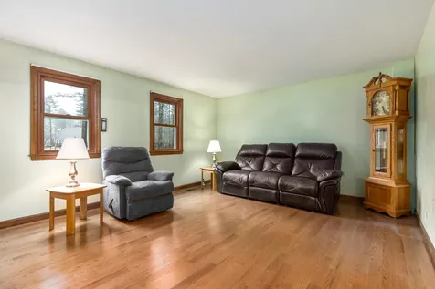 13 Candice Lane Newmarket NH 03857
