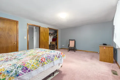13 Candice Lane Newmarket NH 03857
