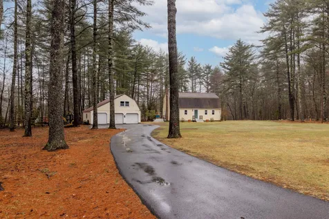 13 Candice Lane Newmarket NH 03857