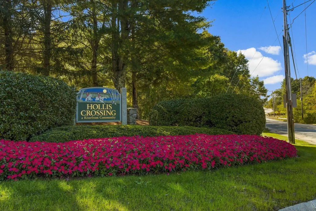 2 Mayfair Lane Nashua NH 03063