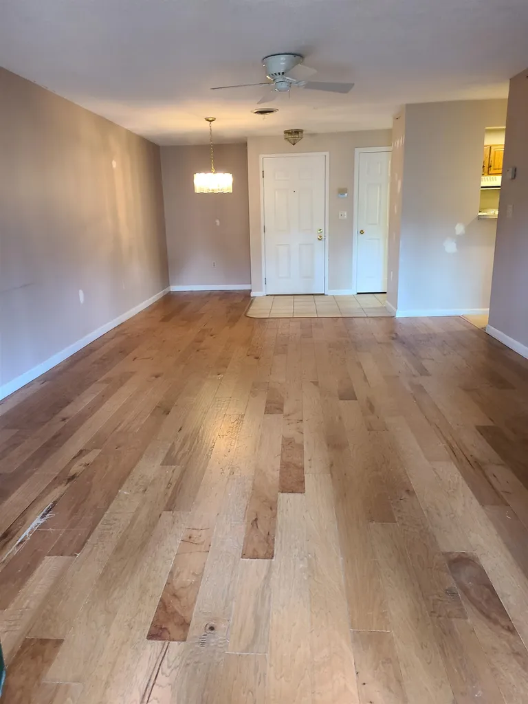 2 Mayfair Lane Nashua NH 03063
