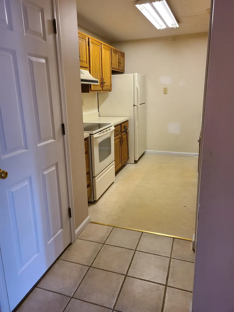 2 Mayfair Lane Nashua NH 03063