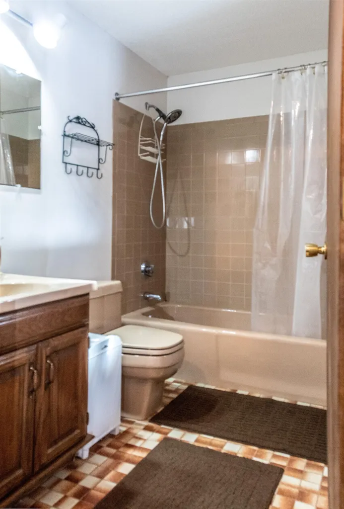 122 Toltec Point Road Moultonborough NH 03254