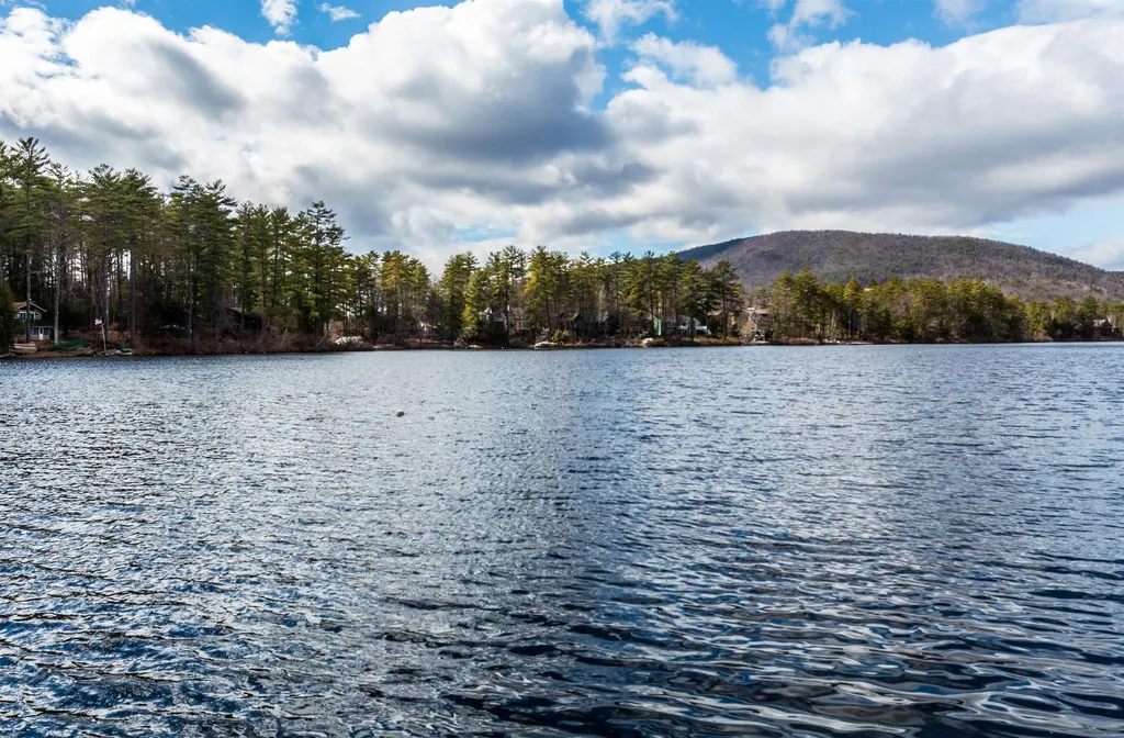 122 Toltec Point Road Moultonborough NH 03254