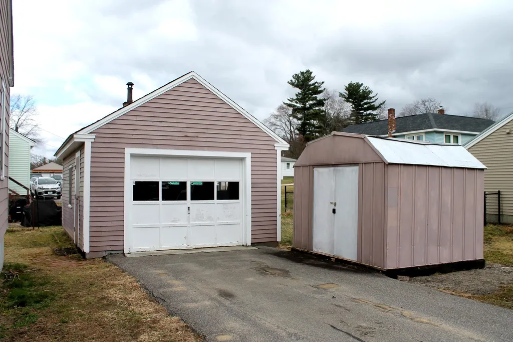 6 Lafayette Street Allenstown NH 03275