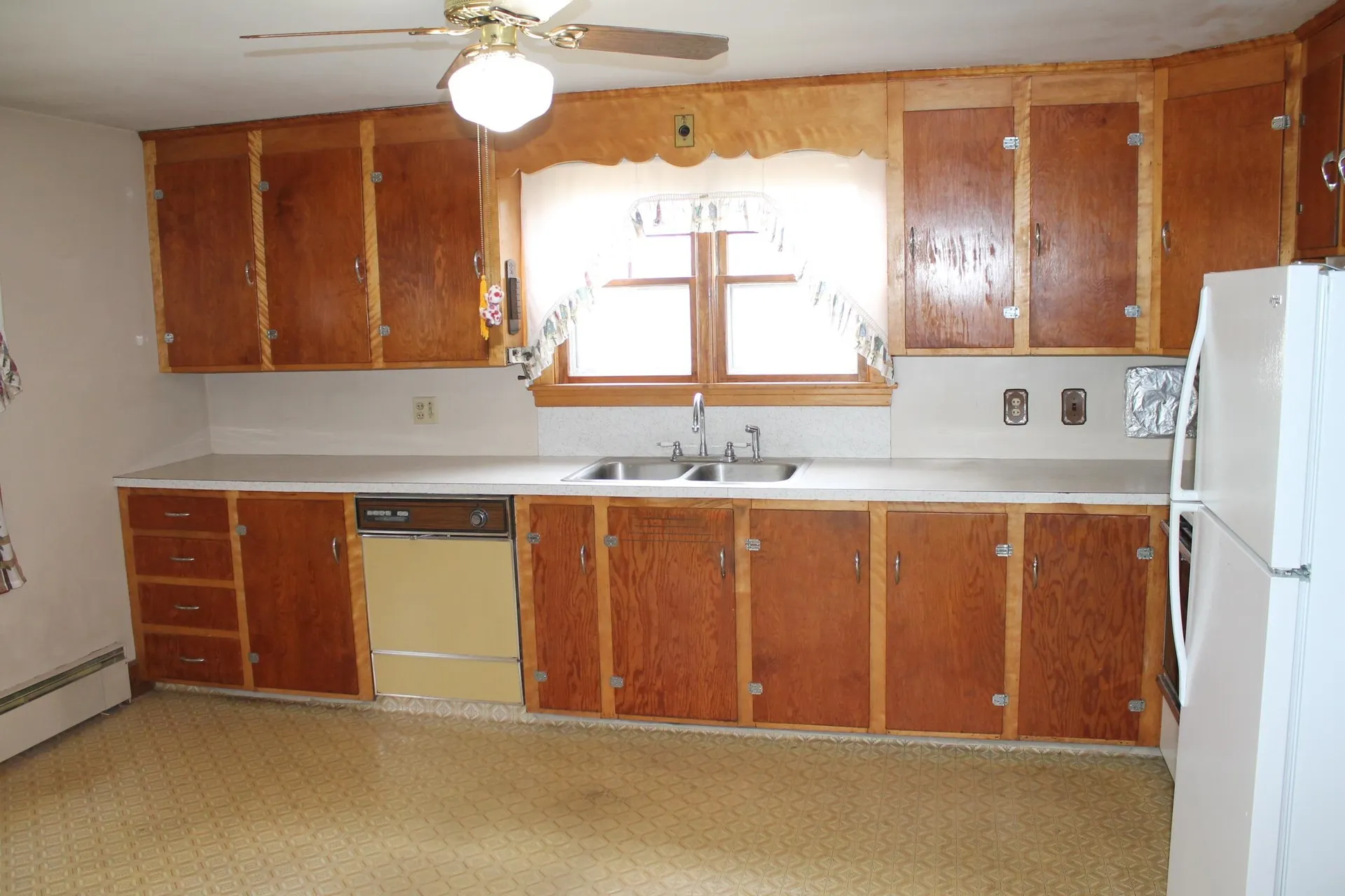 6 Lafayette Street Allenstown NH 03275