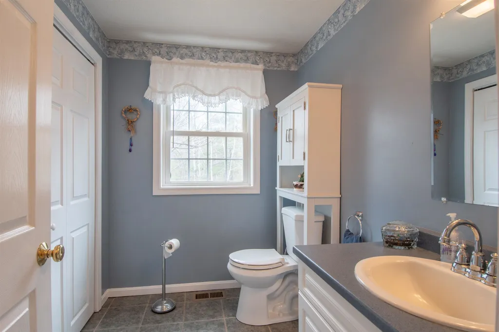 26 Park Lane Hooksett NH 03106