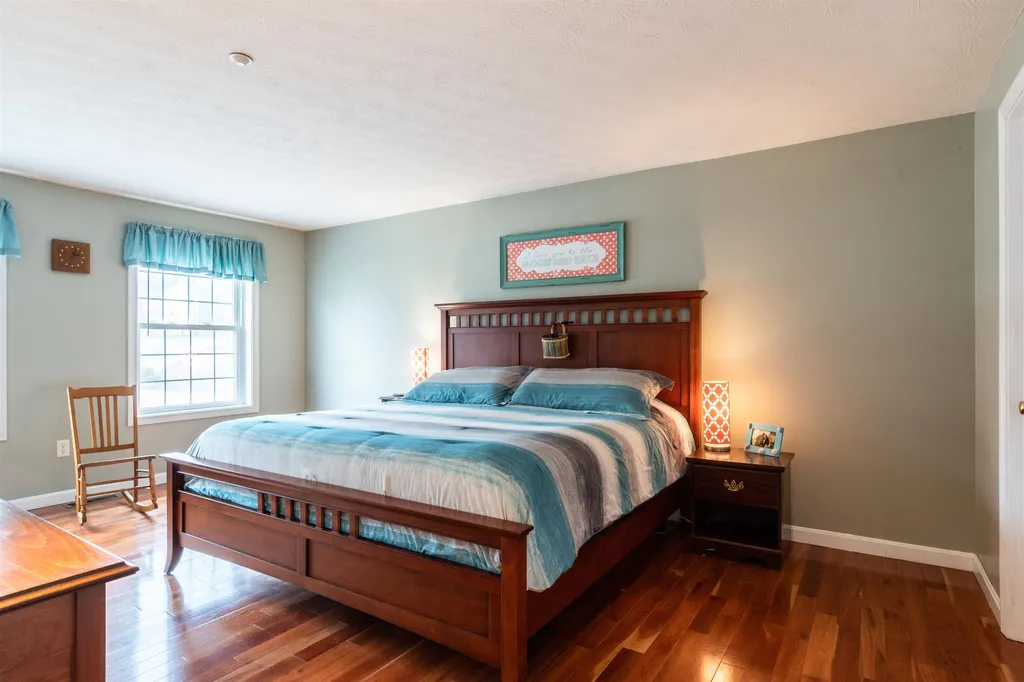 26 Park Lane Hooksett NH 03106