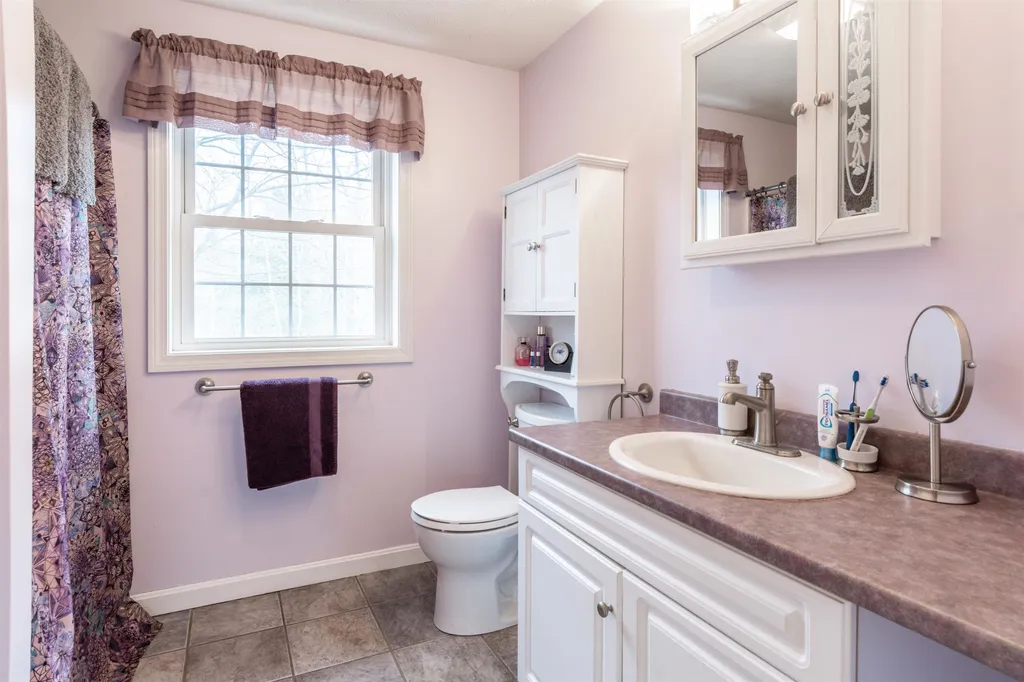26 Park Lane Hooksett NH 03106
