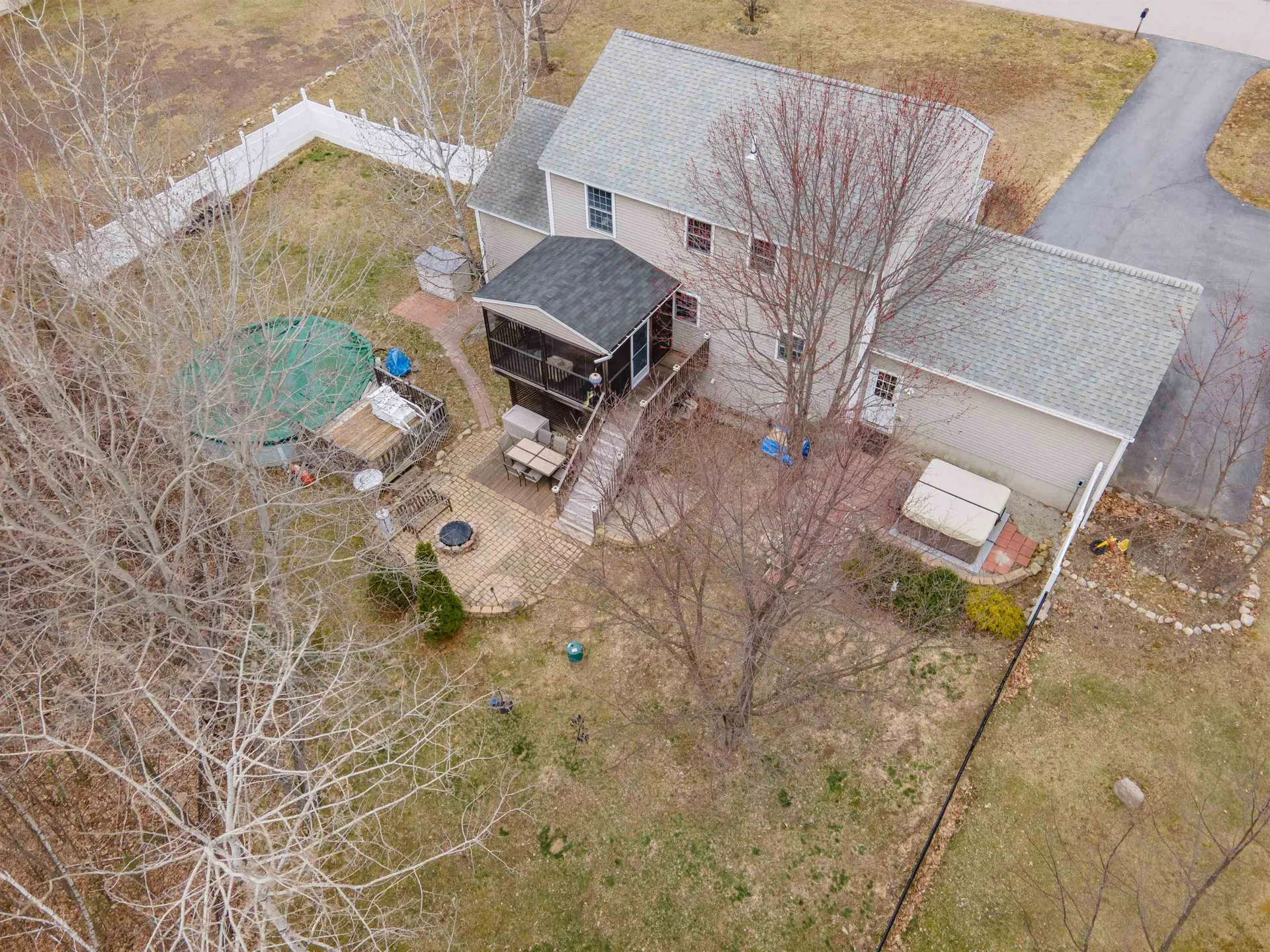 26 Park Lane Hooksett NH 03106