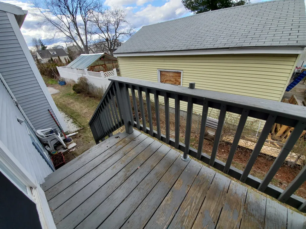 164 Maple Street Manchester NH 03103