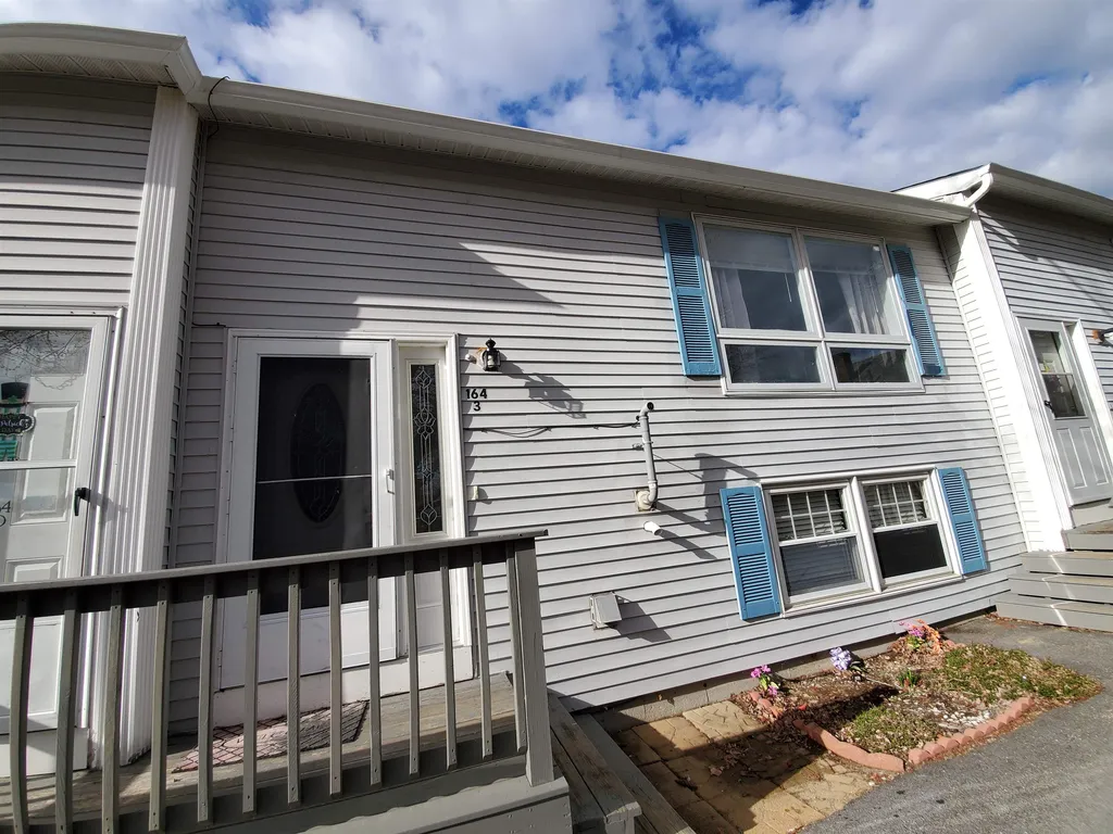 164 Maple Street Manchester NH 03103