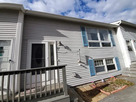 164 Maple Street Manchester NH 03103