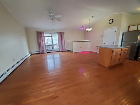 164 Maple Street Manchester NH 03103